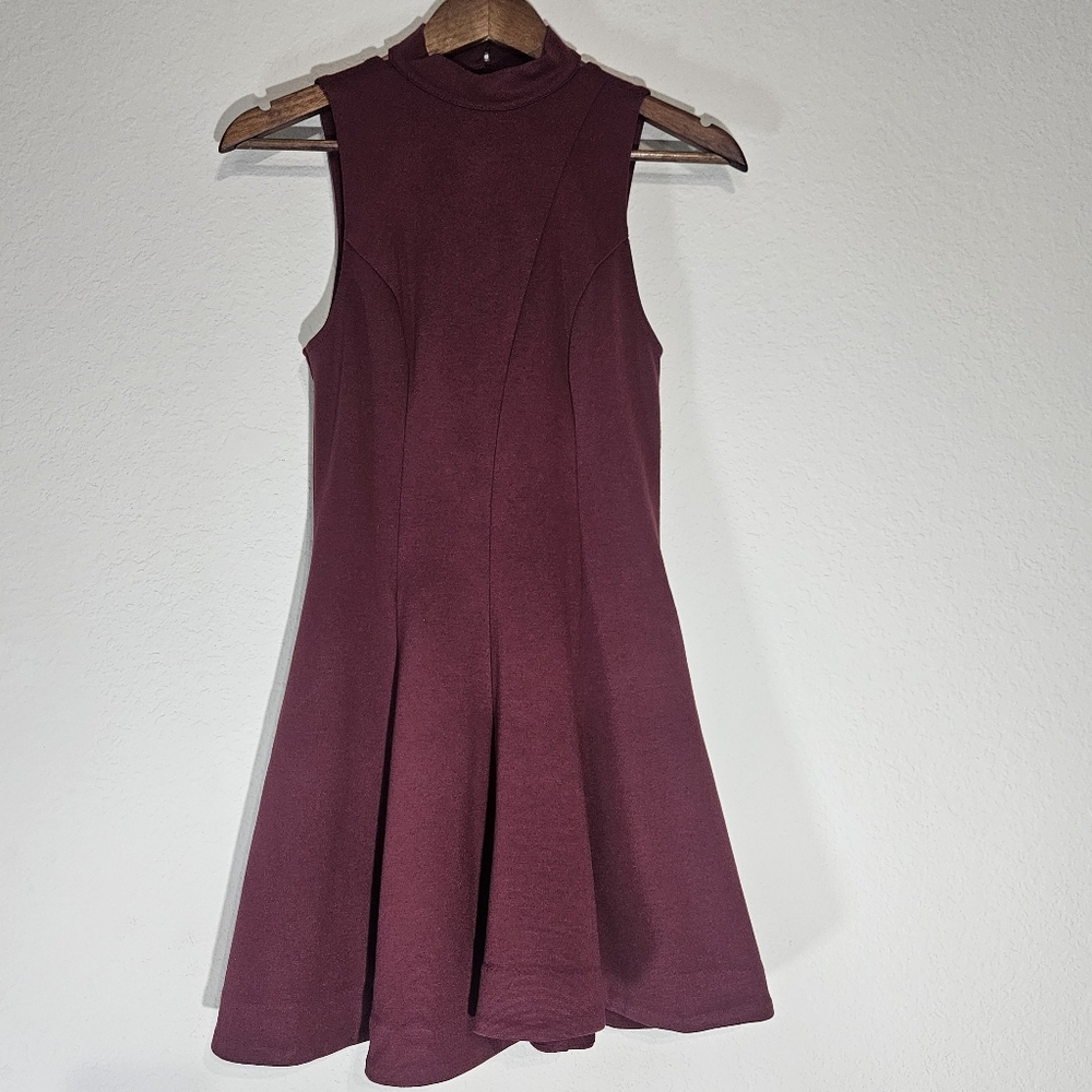 Free People Mini Dress‎ Womens XS Burgundy Sleeveless Fit Flare Business Casual